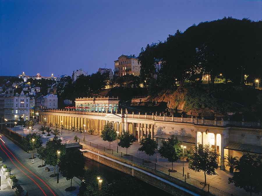 Hotel Derby Karlovy Vary Exterior foto
